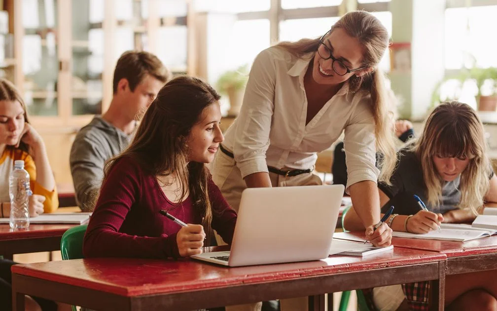 30 Teacher Appreciation Gift Ideas for 2026