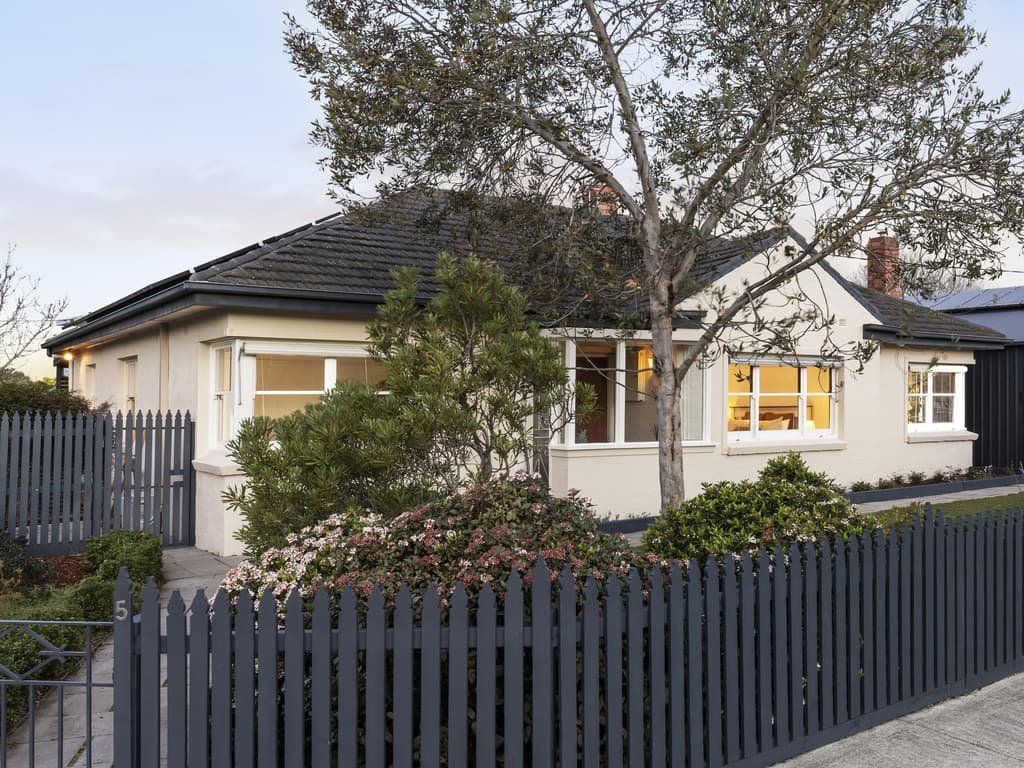 Renovated Hamlyn Heights home defies cooling auction market